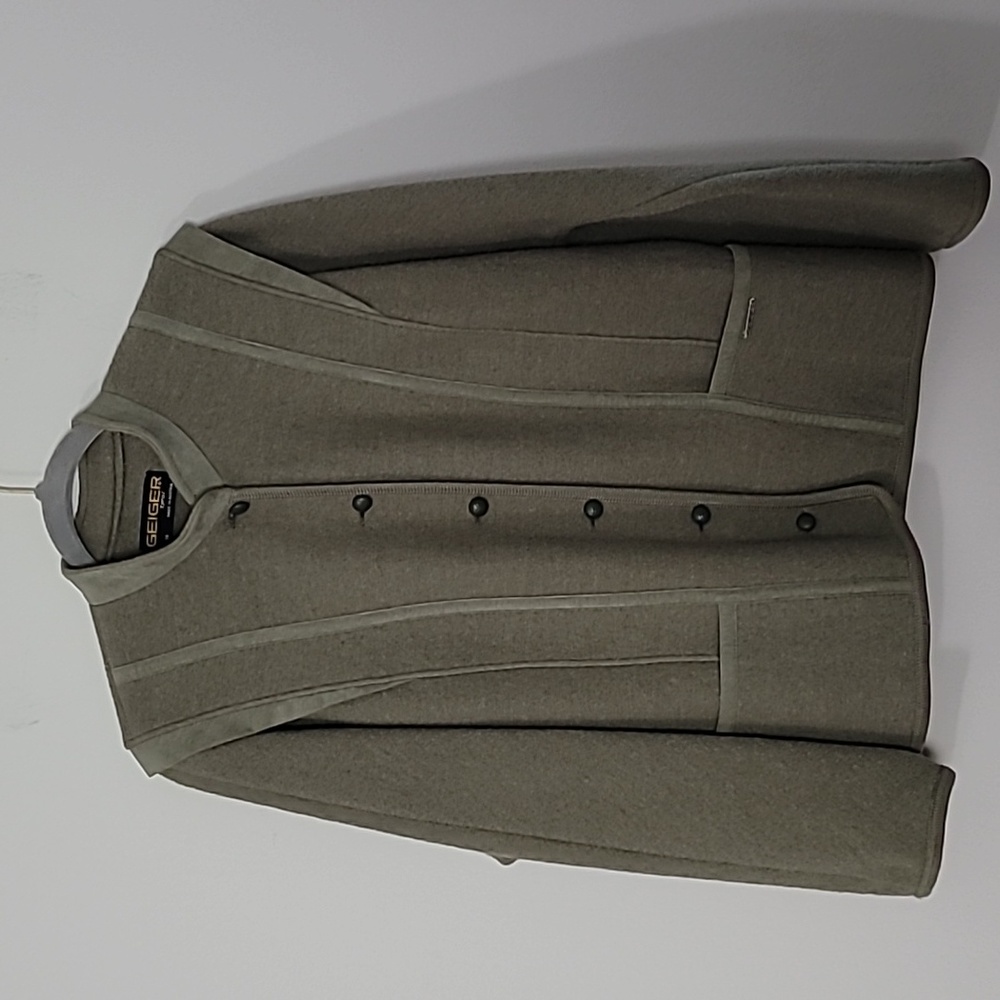 Geiger mockneck wool jacket Green Sz 38 Zippered front Faux leather trim